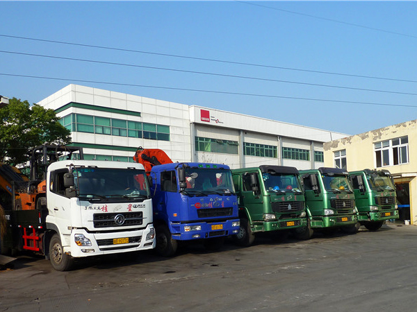 折臂液壓隨車(chē)吊 折臂液壓隨車(chē)吊